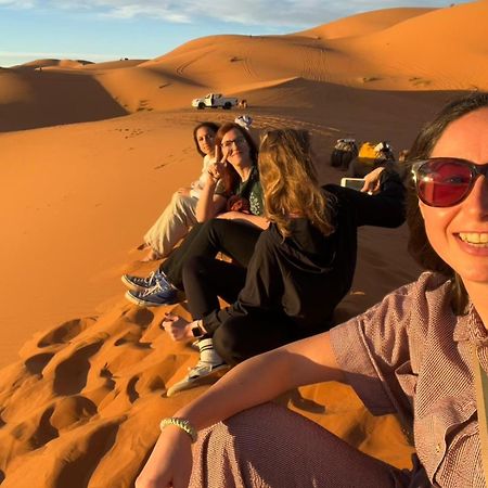 Merzouga Desert Luxury Camp 외부 사진