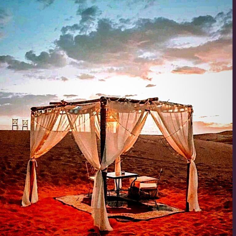 Merzouga Desert Luxury Camp 호텔 외부 사진